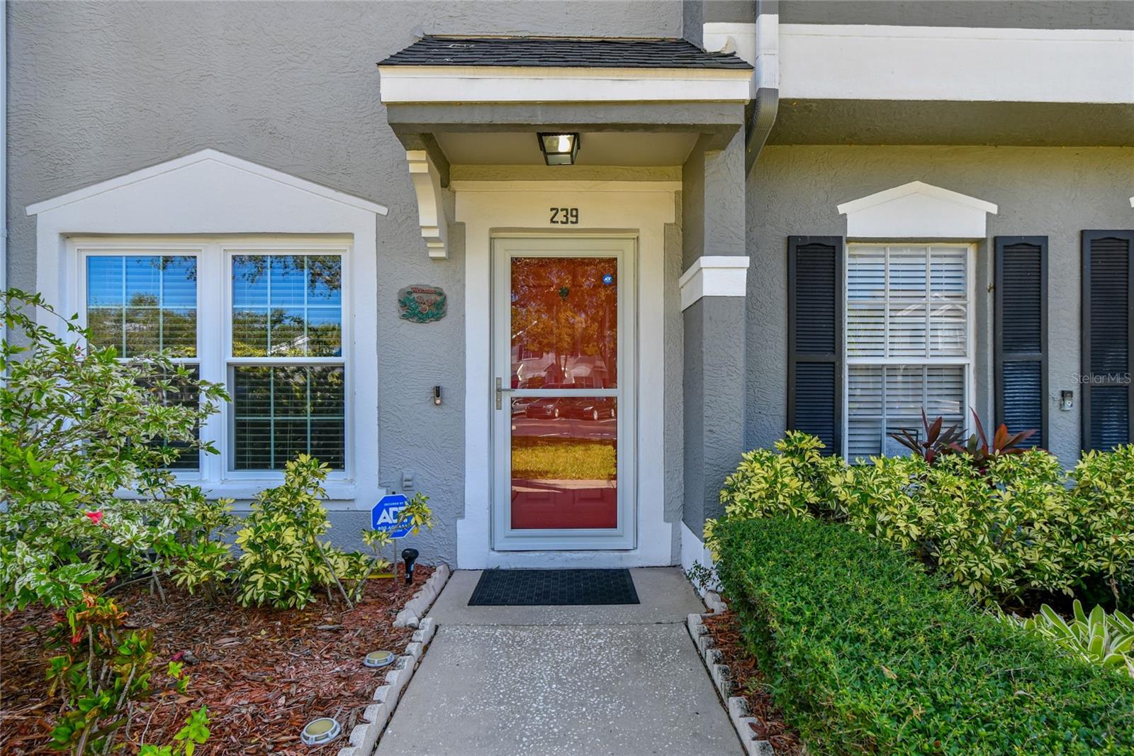 239 Countryside Key Blvd Property Photo 6