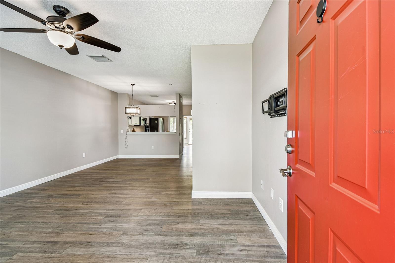 239 Countryside Key Blvd Property Photo 7