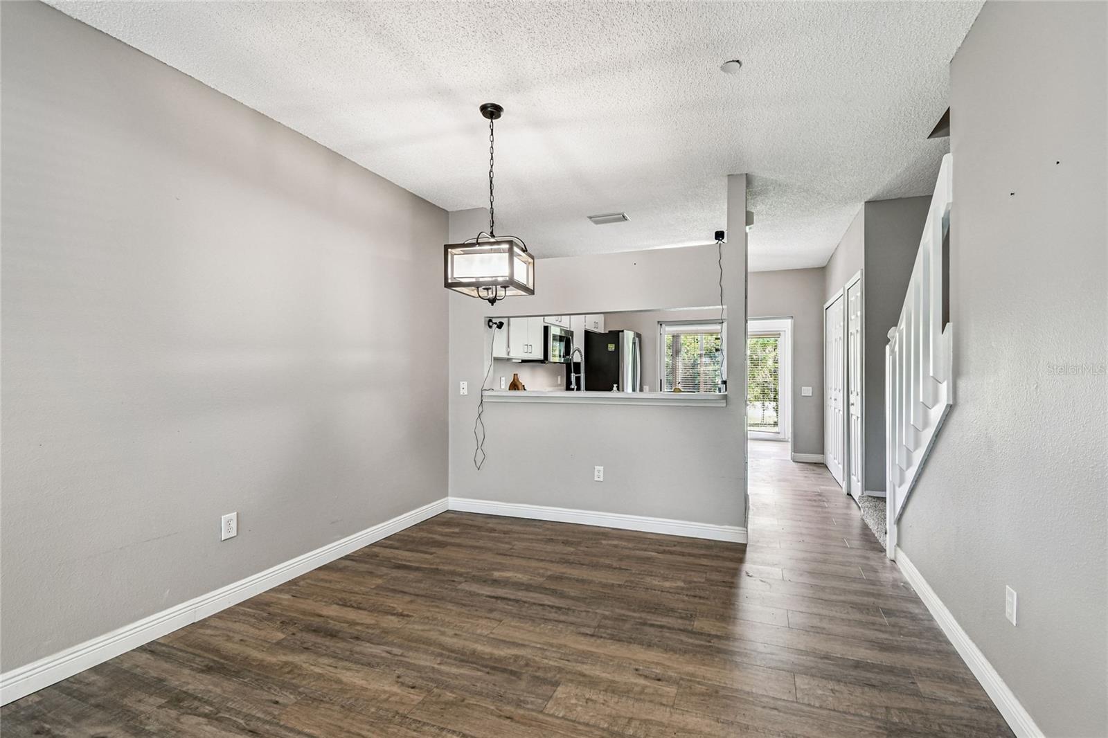 239 Countryside Key Blvd Property Photo 9