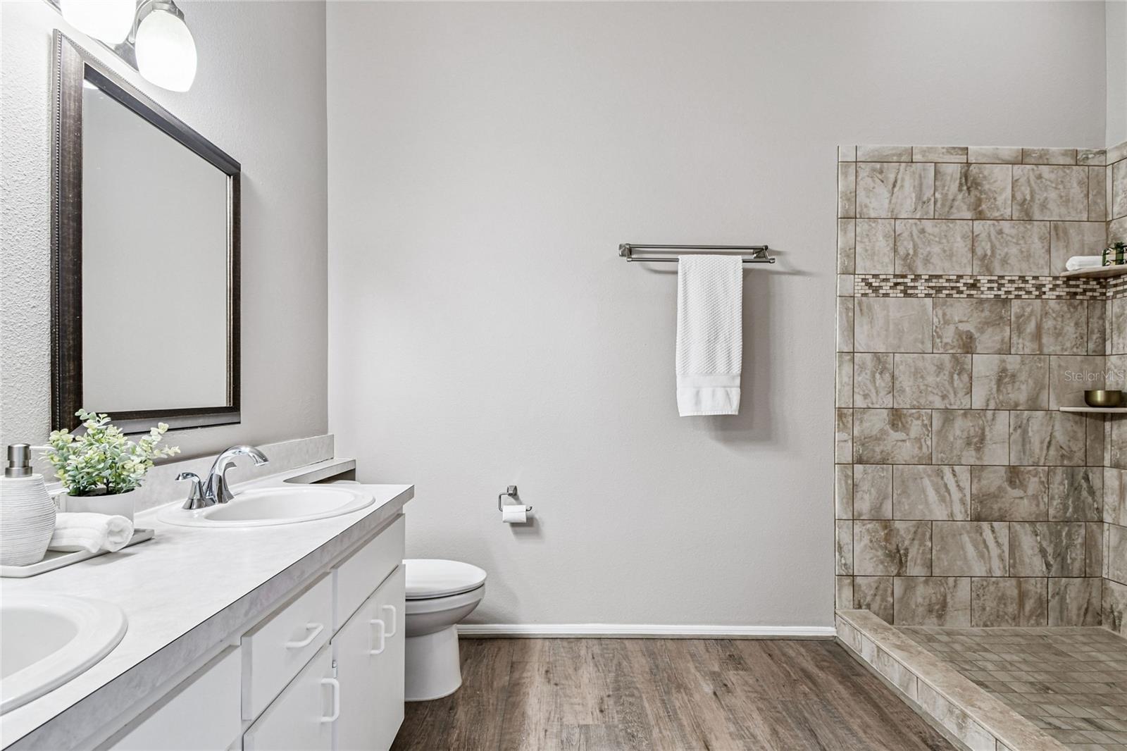 239 Countryside Key Blvd Property Photo 38