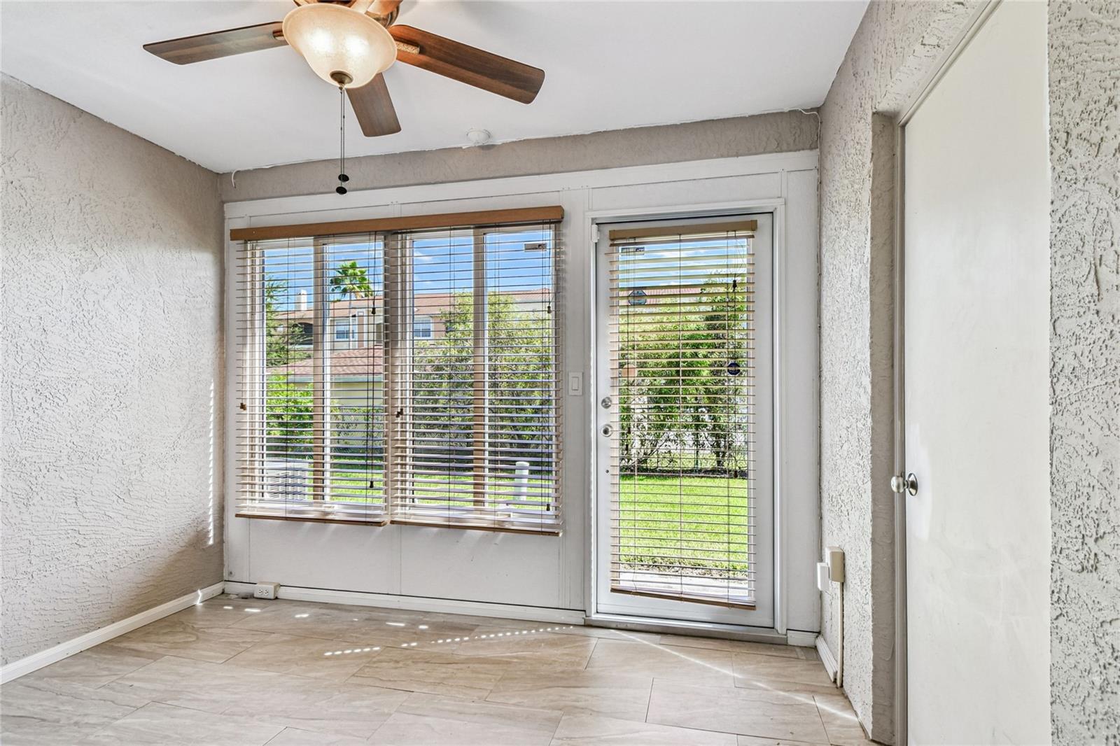 239 Countryside Key Blvd Property Photo 45