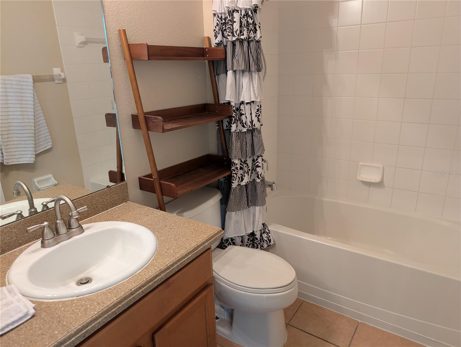 7343 Forest Mere Dr Property Photo 21