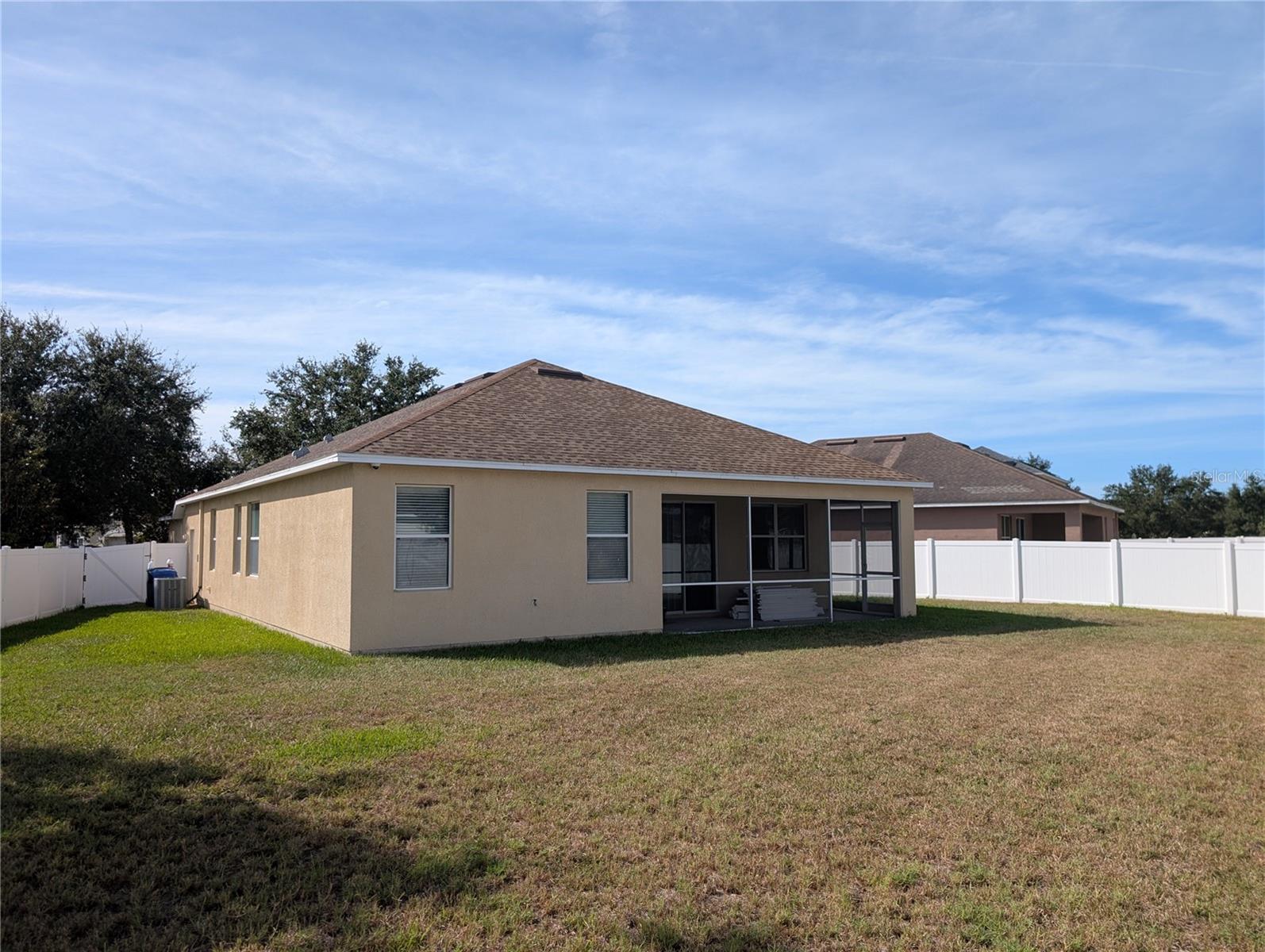 7343 Forest Mere Dr Property Photo 23