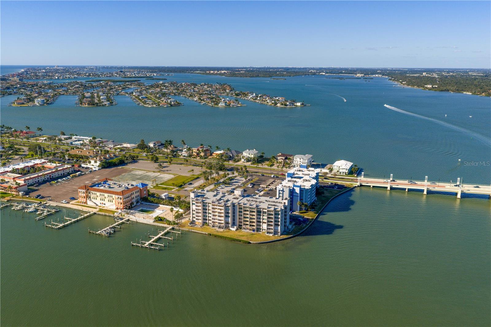 450 Treasure Island Cswy #702 Property Photo 32