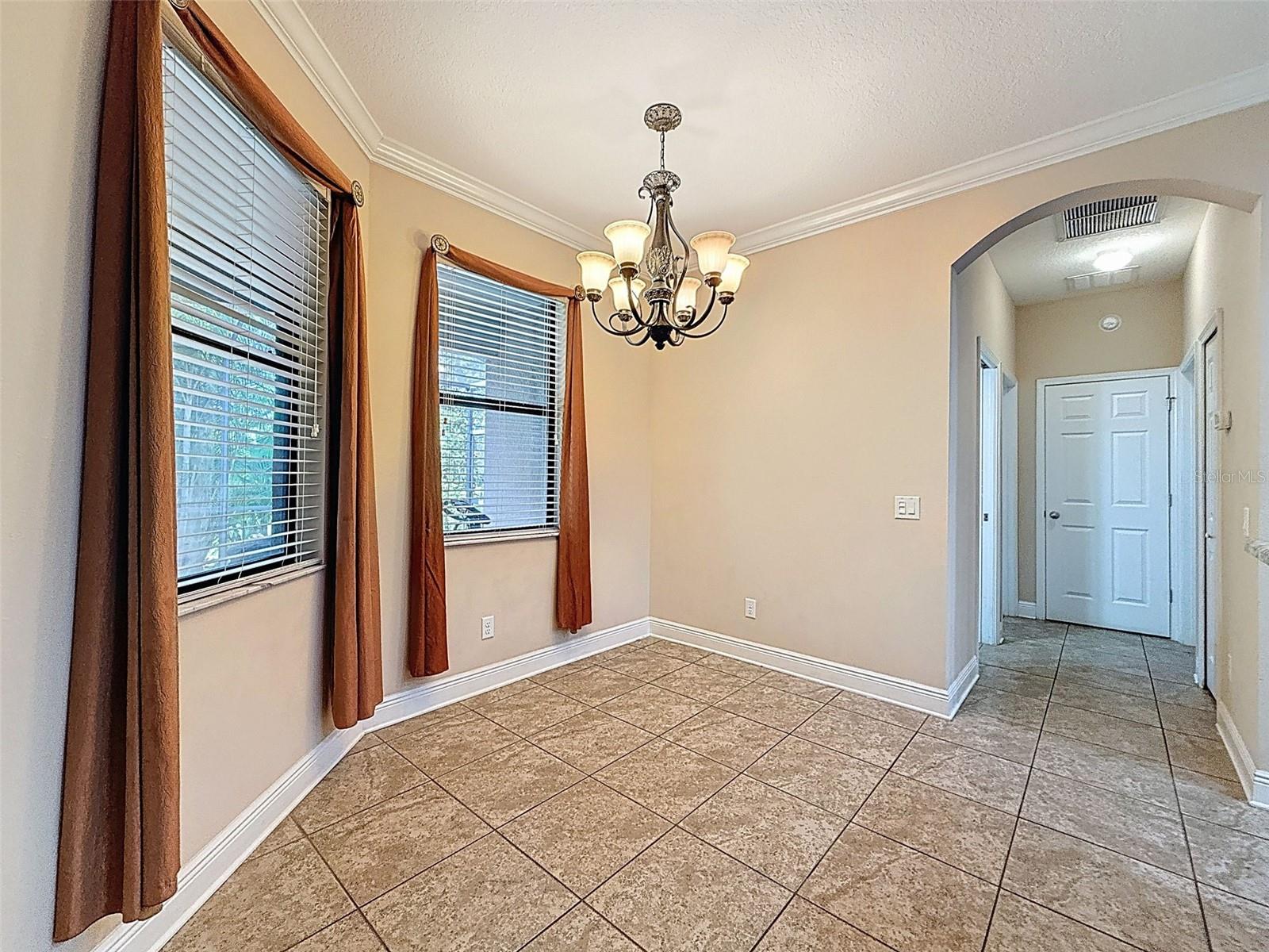 335 Cockle Shell Loop Property Photo 24