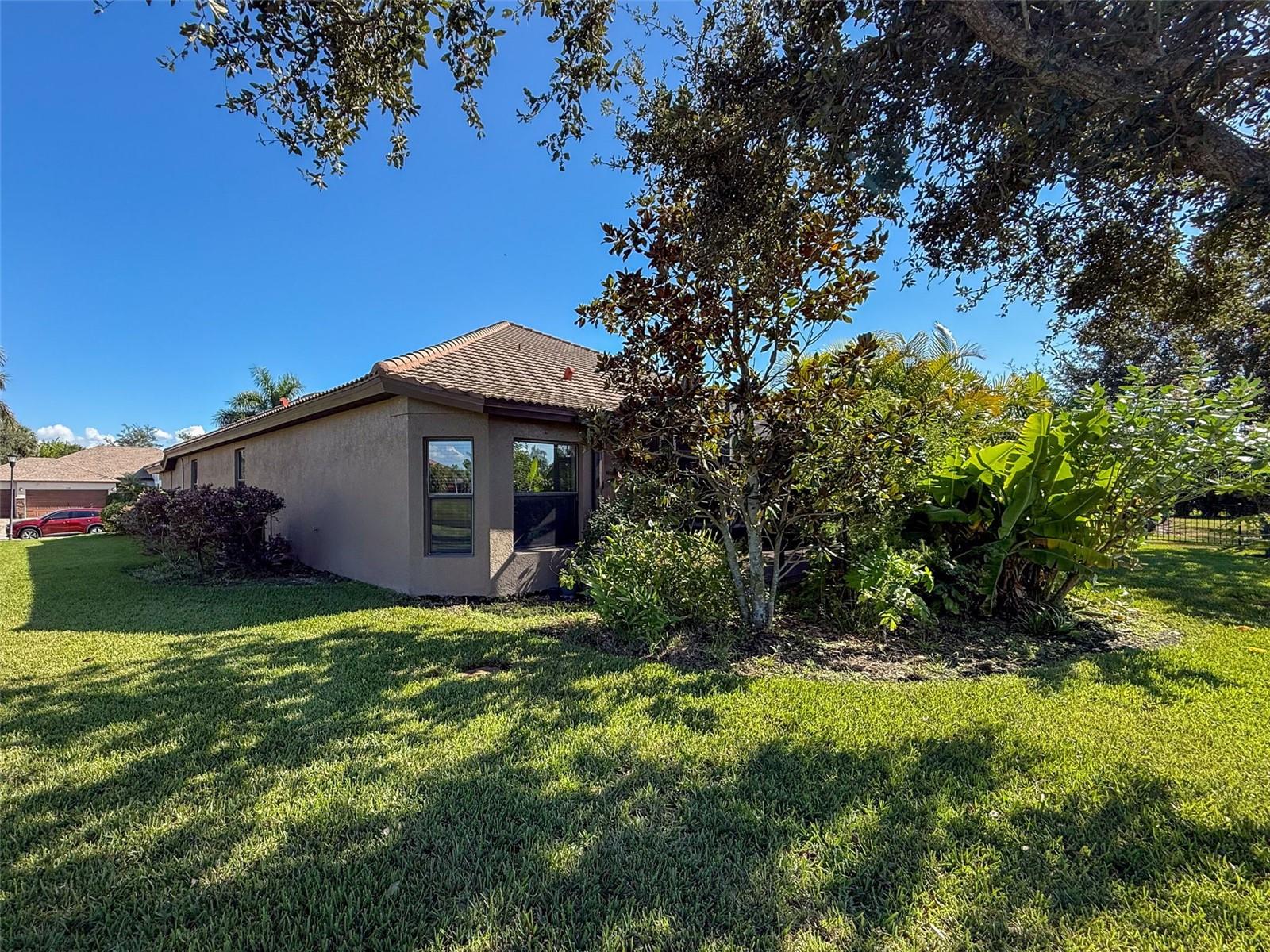 335 Cockle Shell Loop Property Photo 50