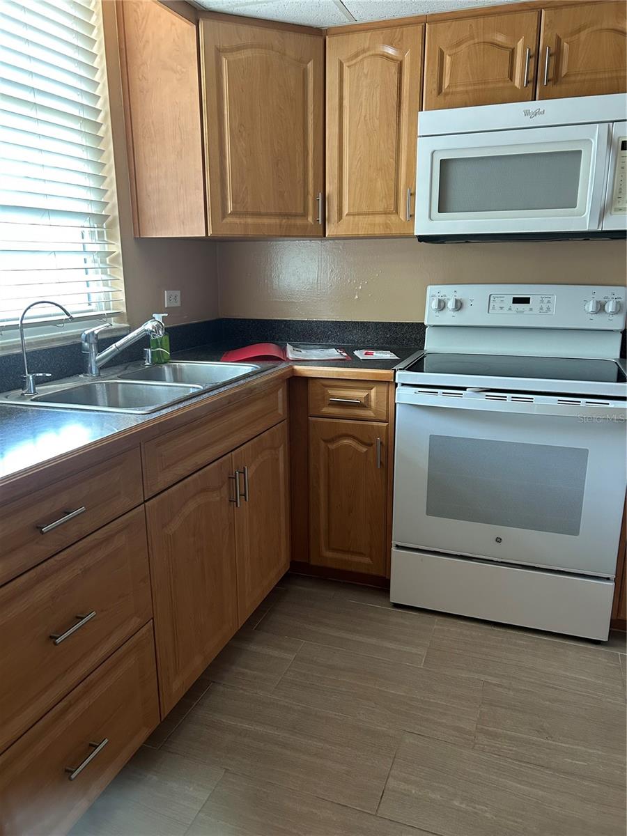 108 Clocktower Dr #261 Property Photo 4