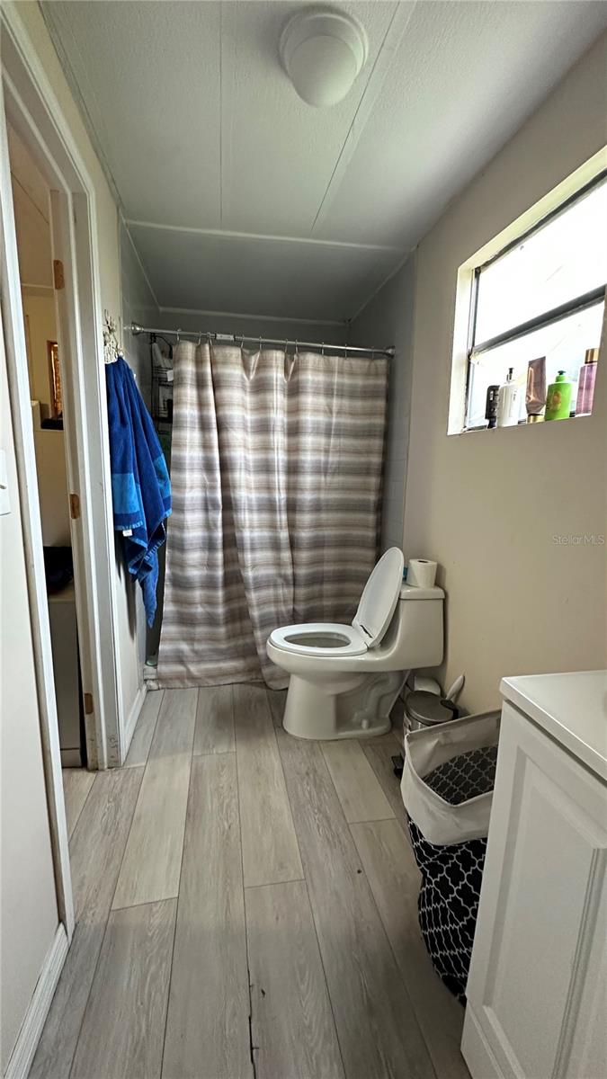 4422 Rose St Property Photo 7