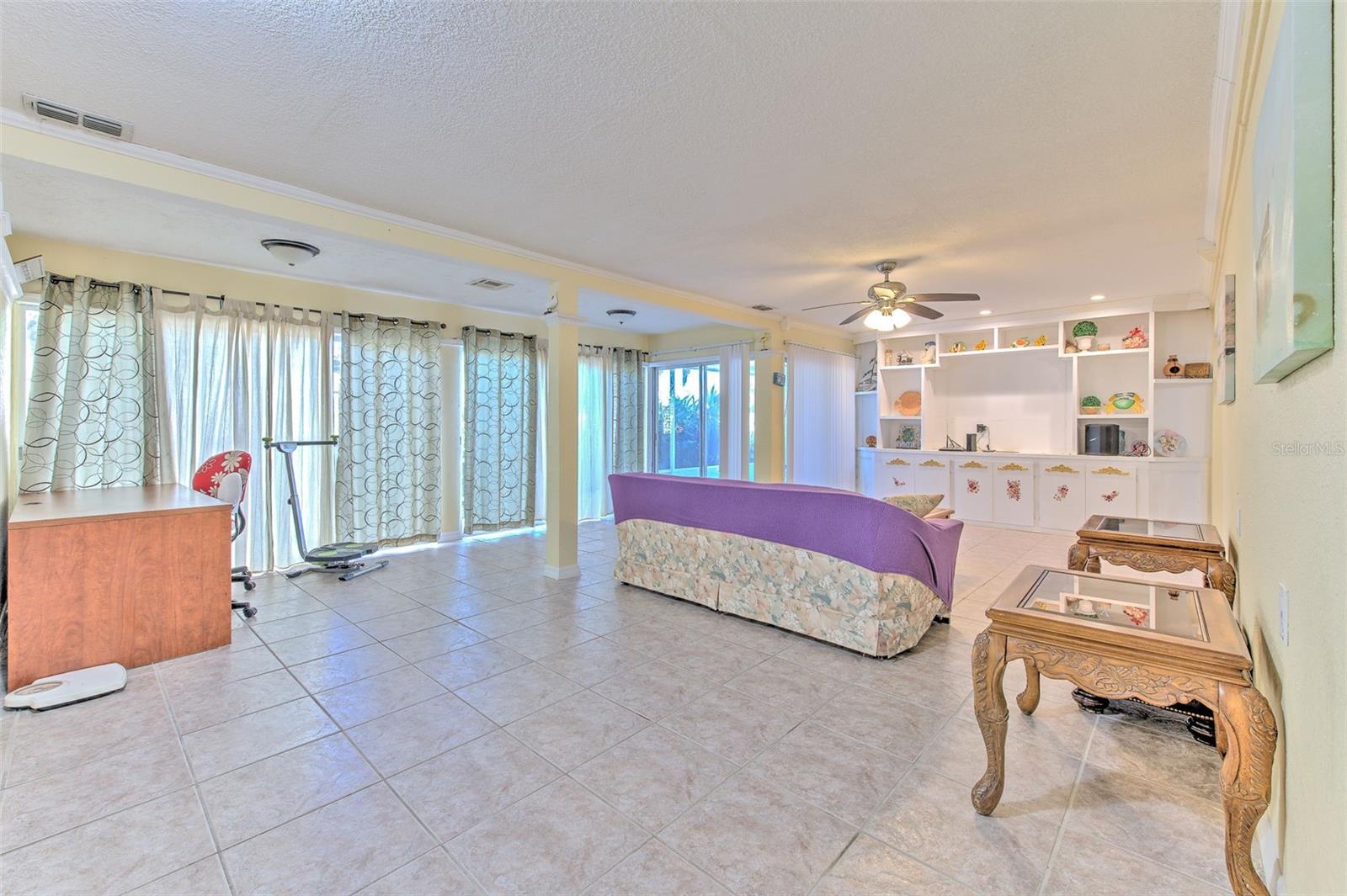 5415 Miles Blvd Property Photo 8
