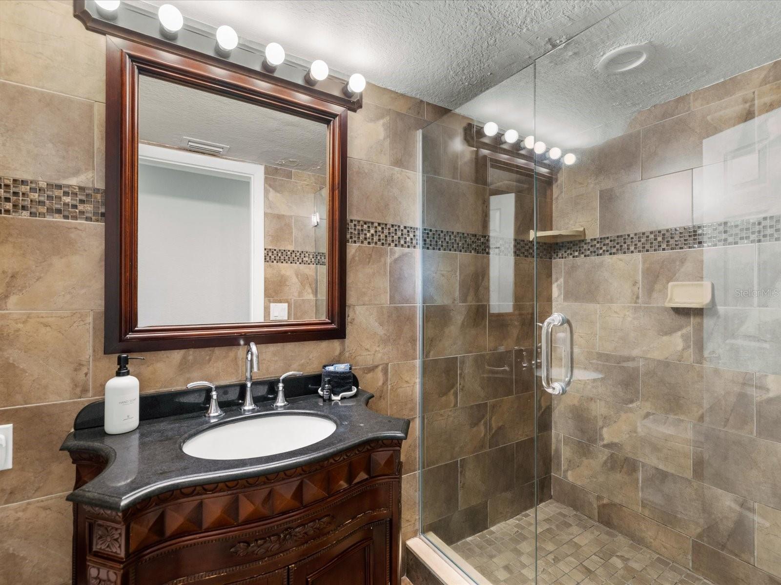 185 Brightwater Dr #6 Property Photo 11