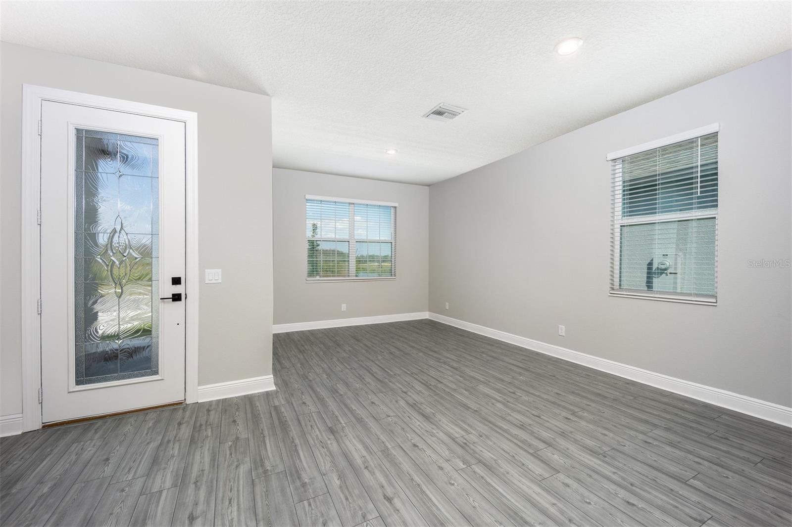 3343 Chinotto Dr Property Photo 6