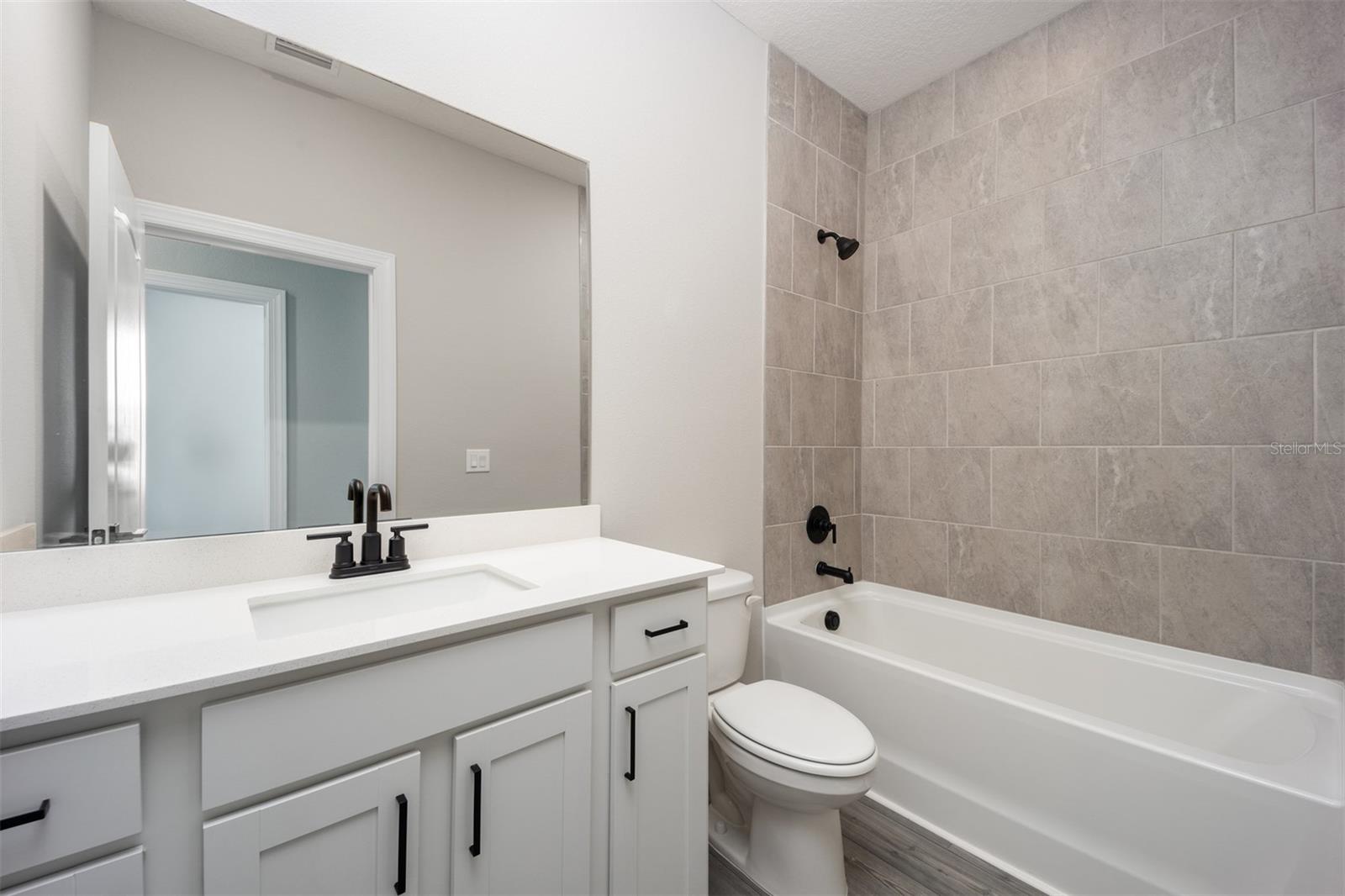 3343 Chinotto Dr Property Photo 17