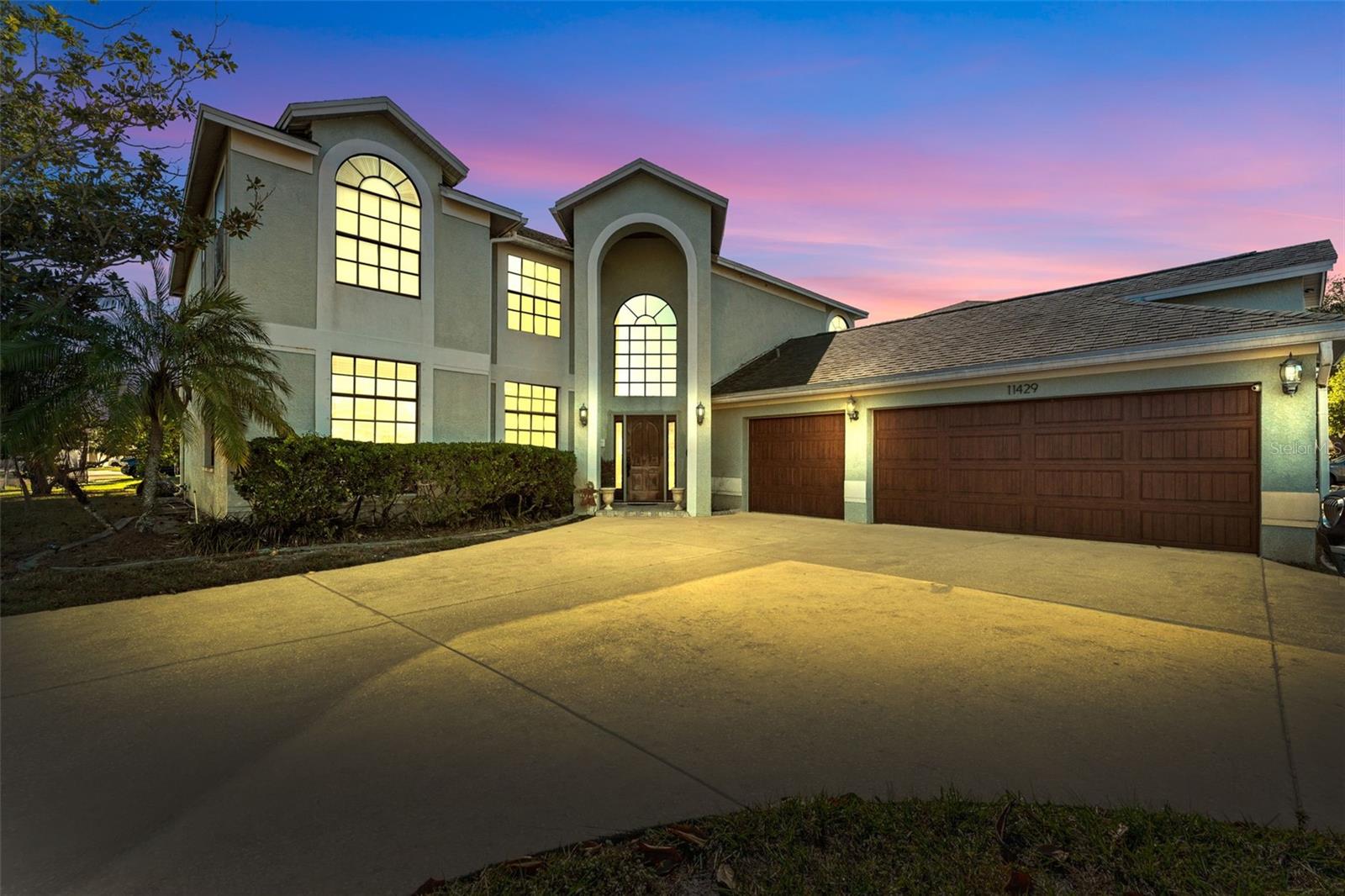 11429 Zenith Cir Property Photo 1