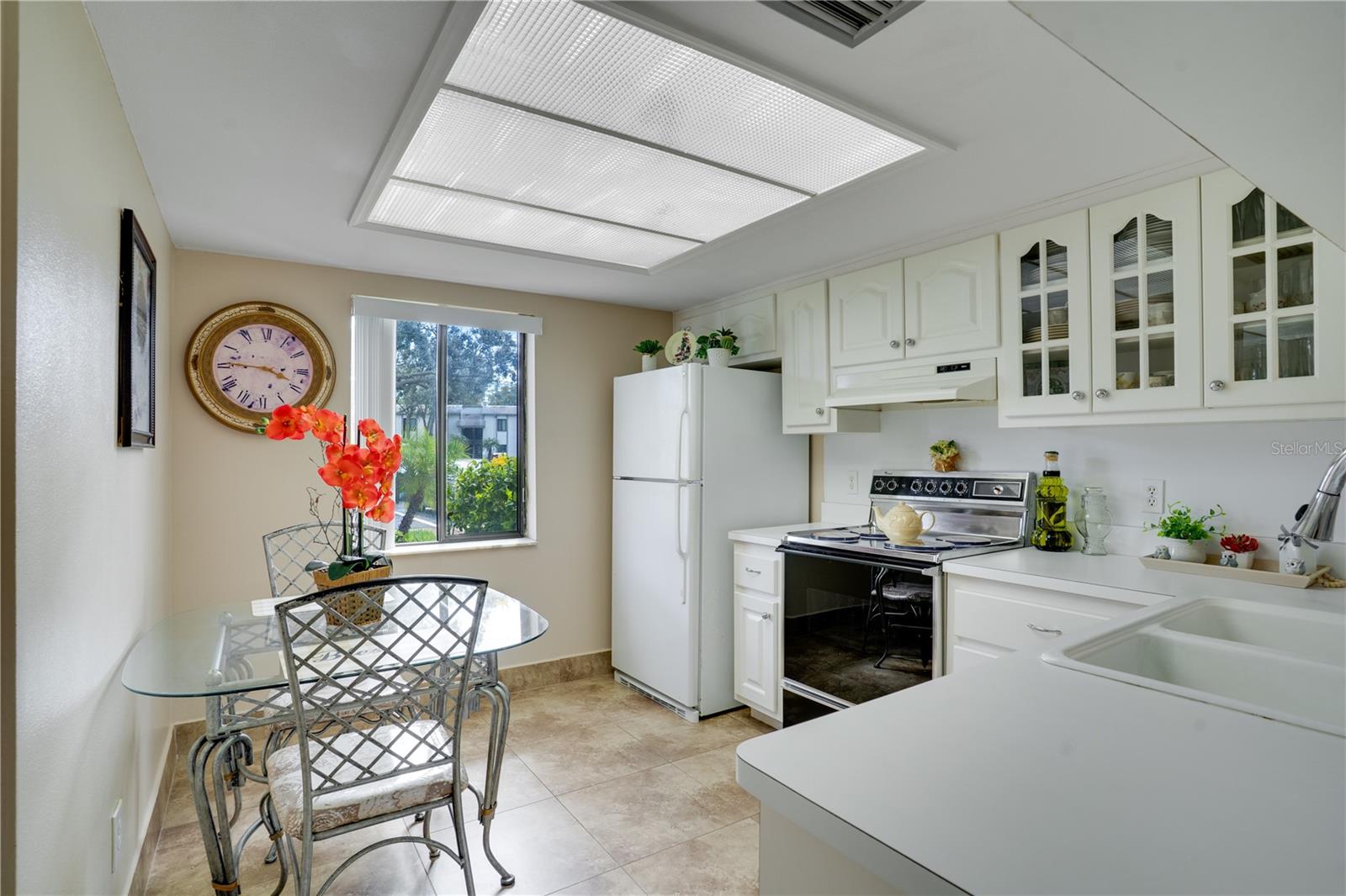 117 E Cypress Ct #117 Property Photo 8