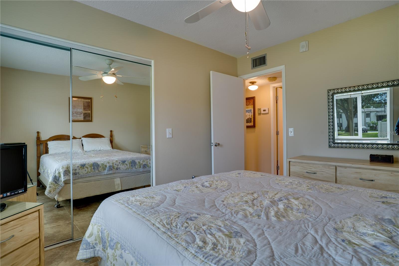 117 E Cypress Ct #117 Property Photo 15