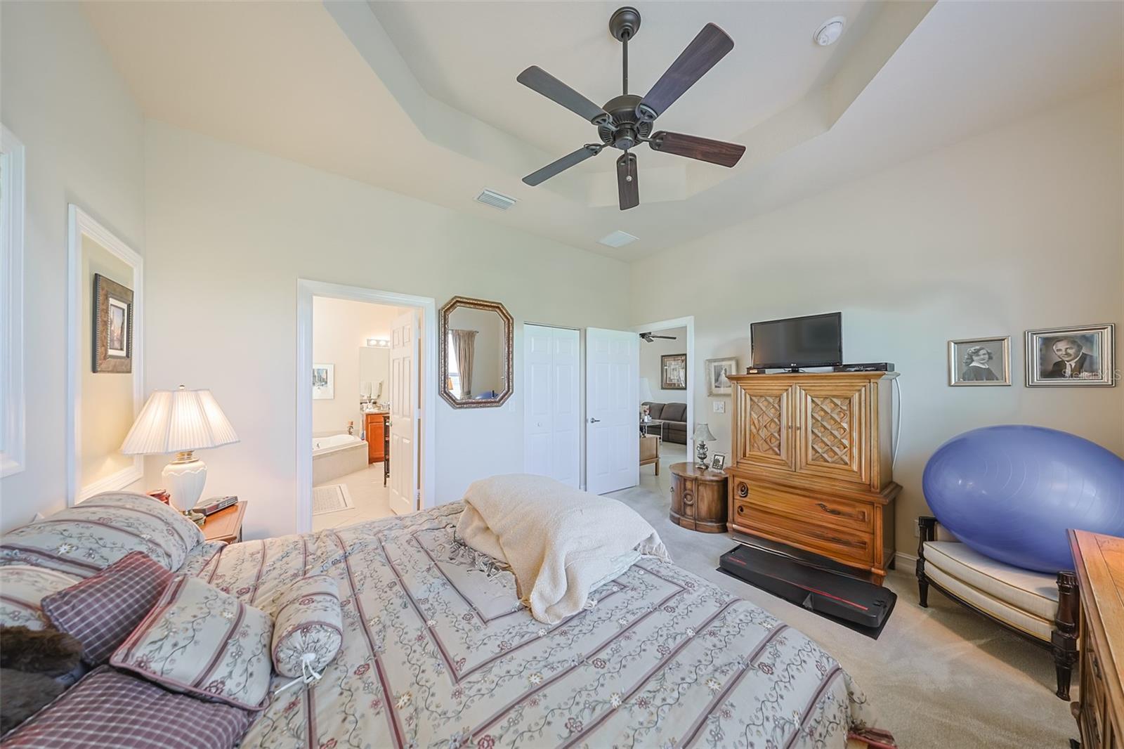 15948 Cobble Mill Dr Property Photo 24