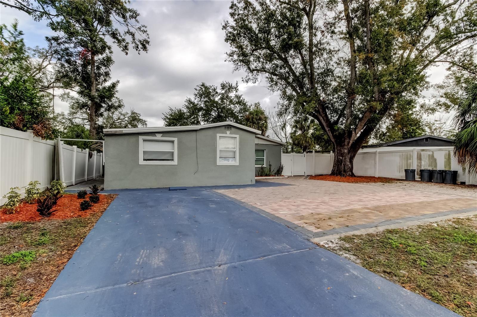 4532 Devonshire Rd Property Photo 3