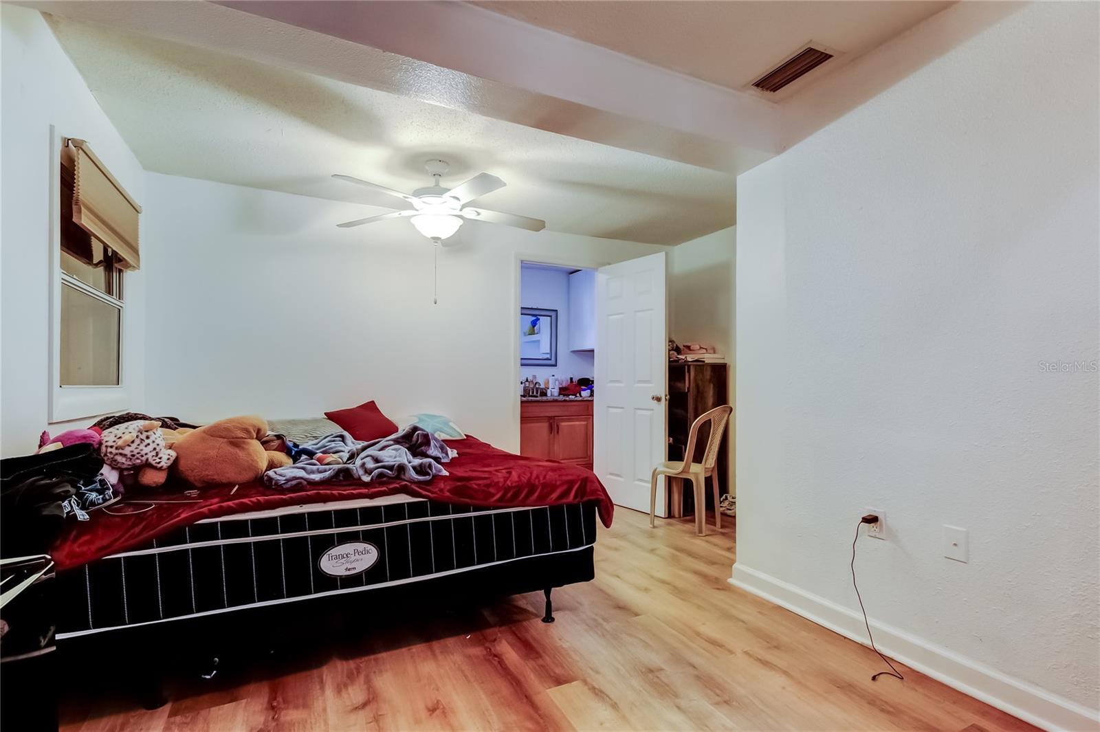 4532 Devonshire Rd Property Photo 21