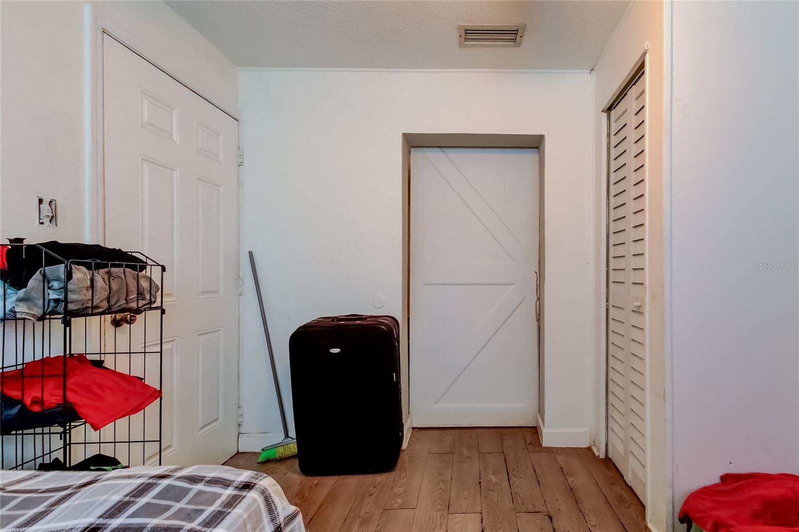 4532 Devonshire Rd Property Photo 29