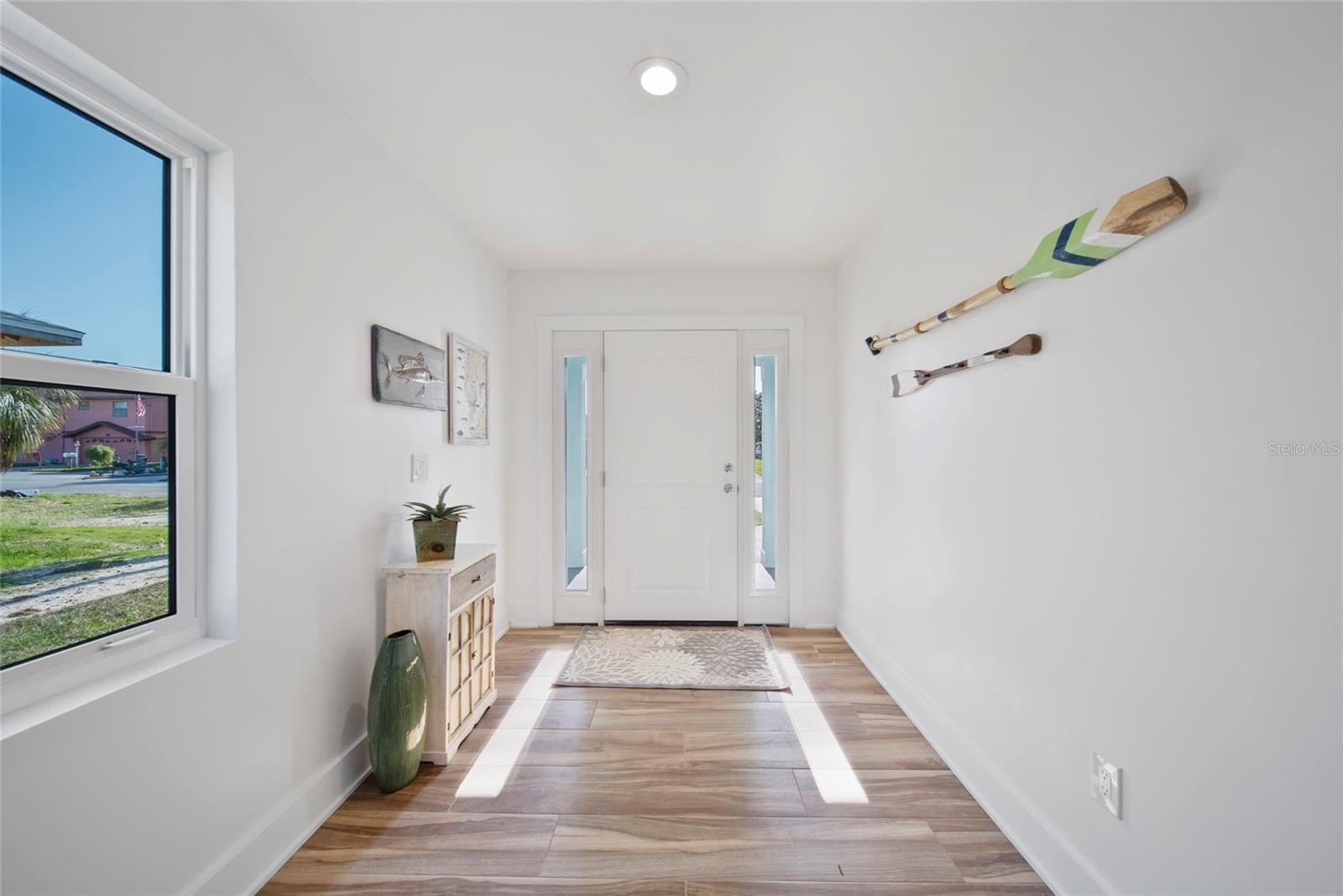 15564 Bertram Dr Property Photo 3
