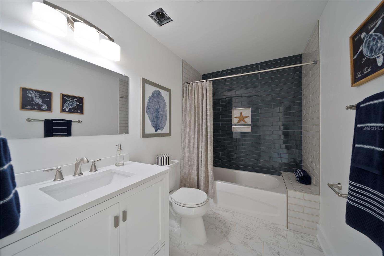 15564 Bertram Dr Property Photo 18