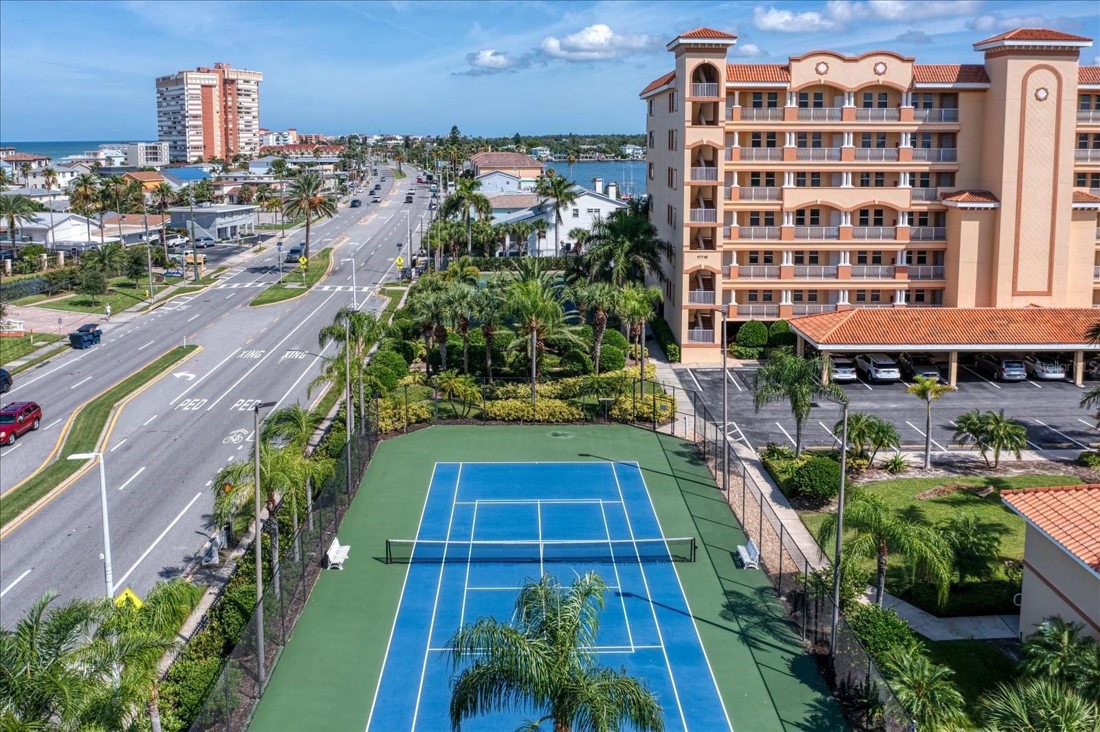 17735 Gulf Blvd #304 Property Photo 10