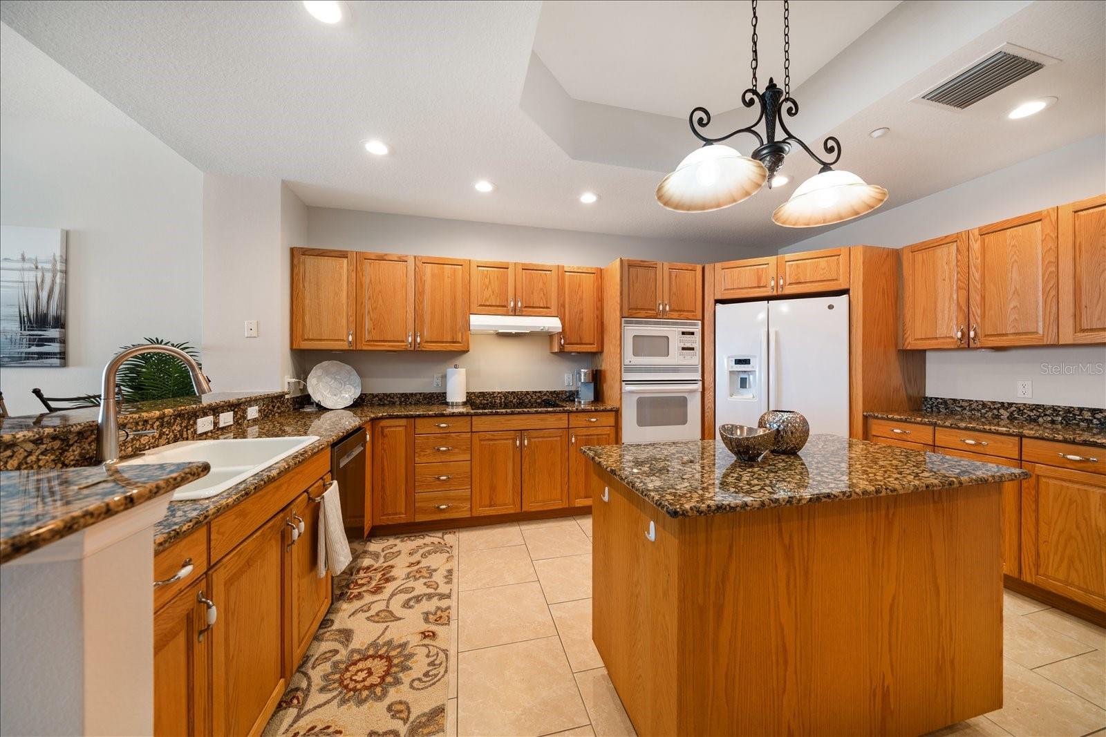 17735 Gulf Blvd #304 Property Photo 20