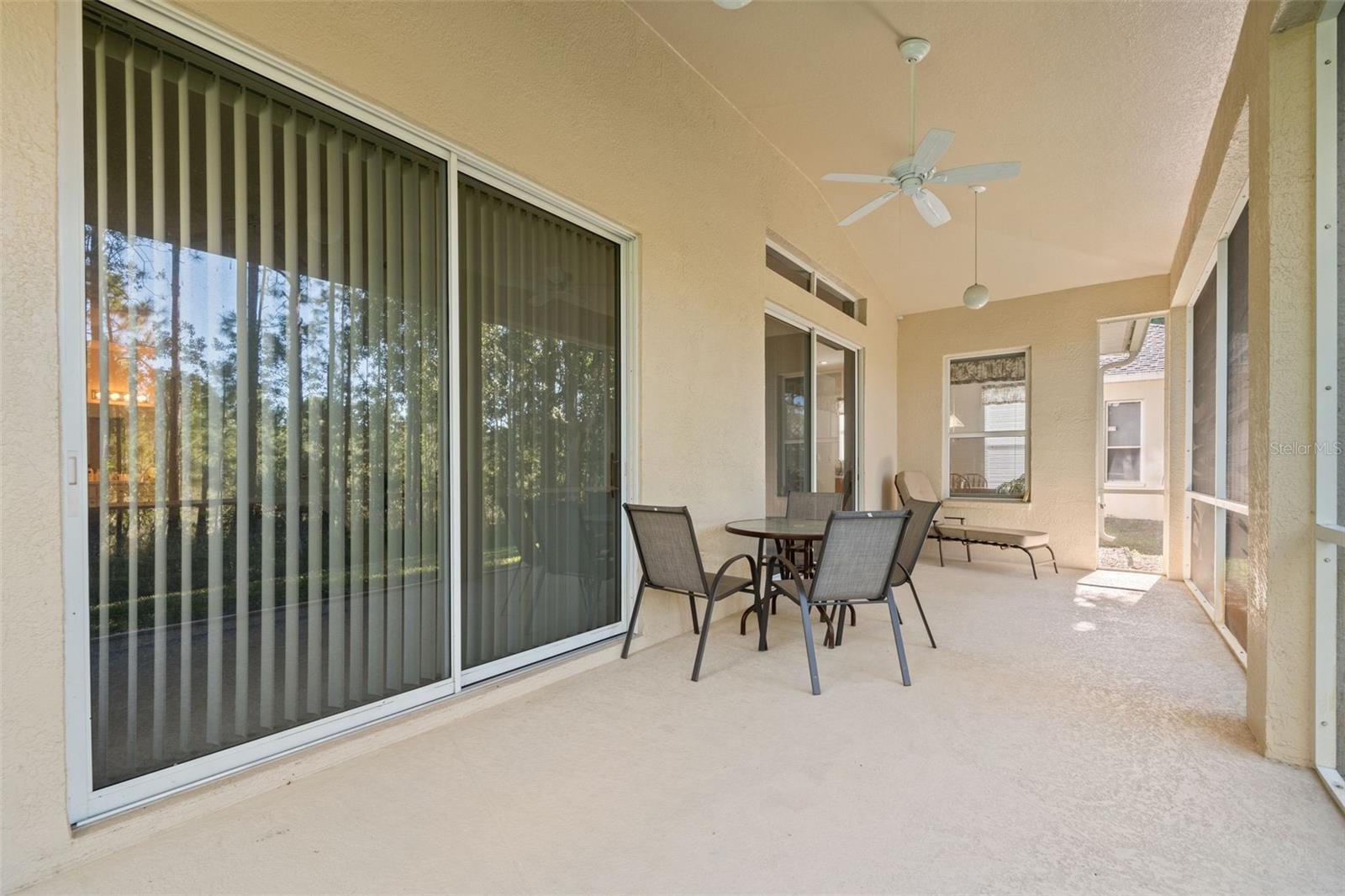 10199 Holly Berry Dr Property Photo 33