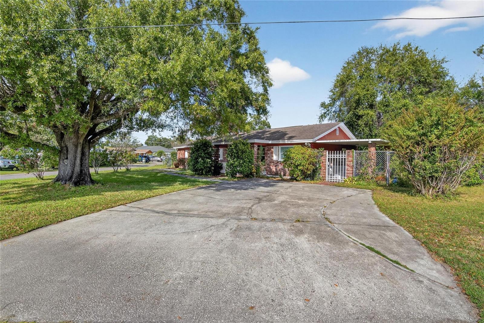 3605 W Flora St Property Photo 5
