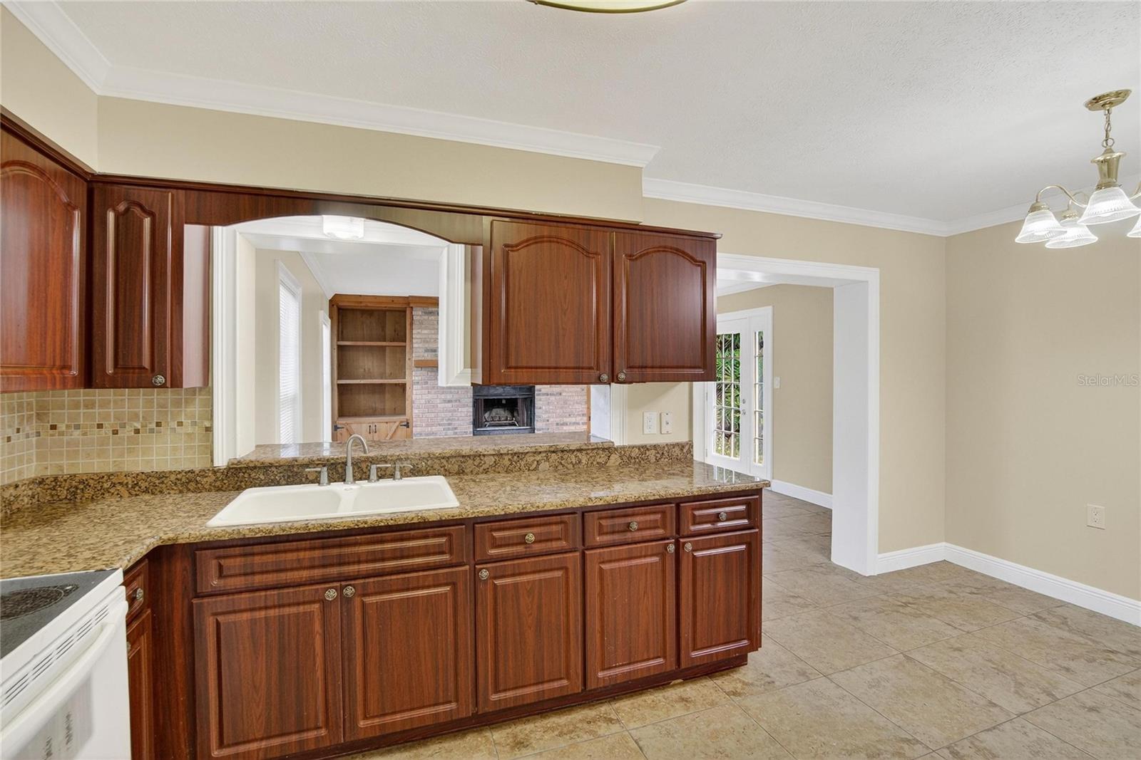 3605 W Flora St Property Photo 15