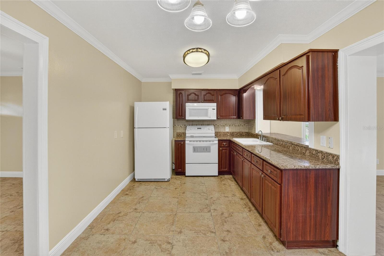 3605 W Flora St Property Photo 16