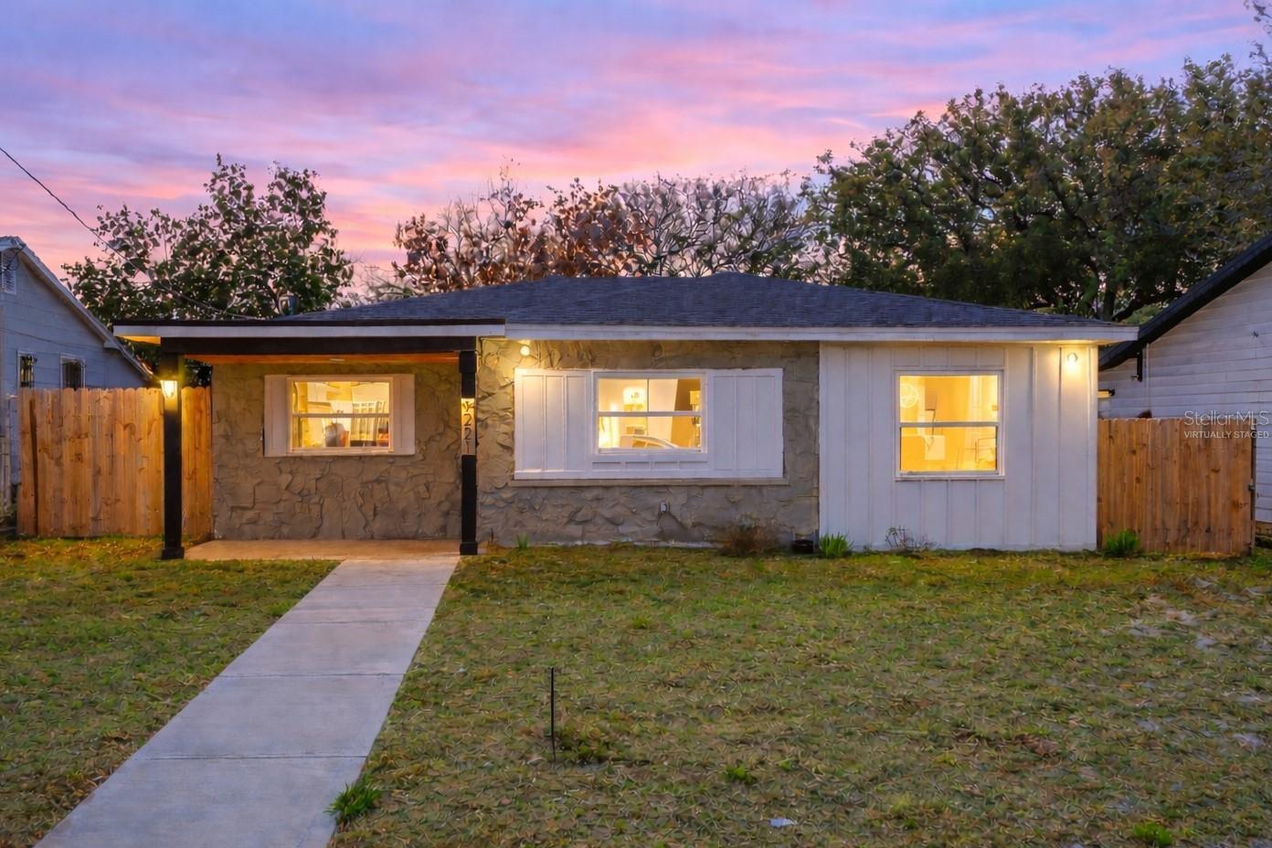 1221 E EMMA ST Property Photo 1