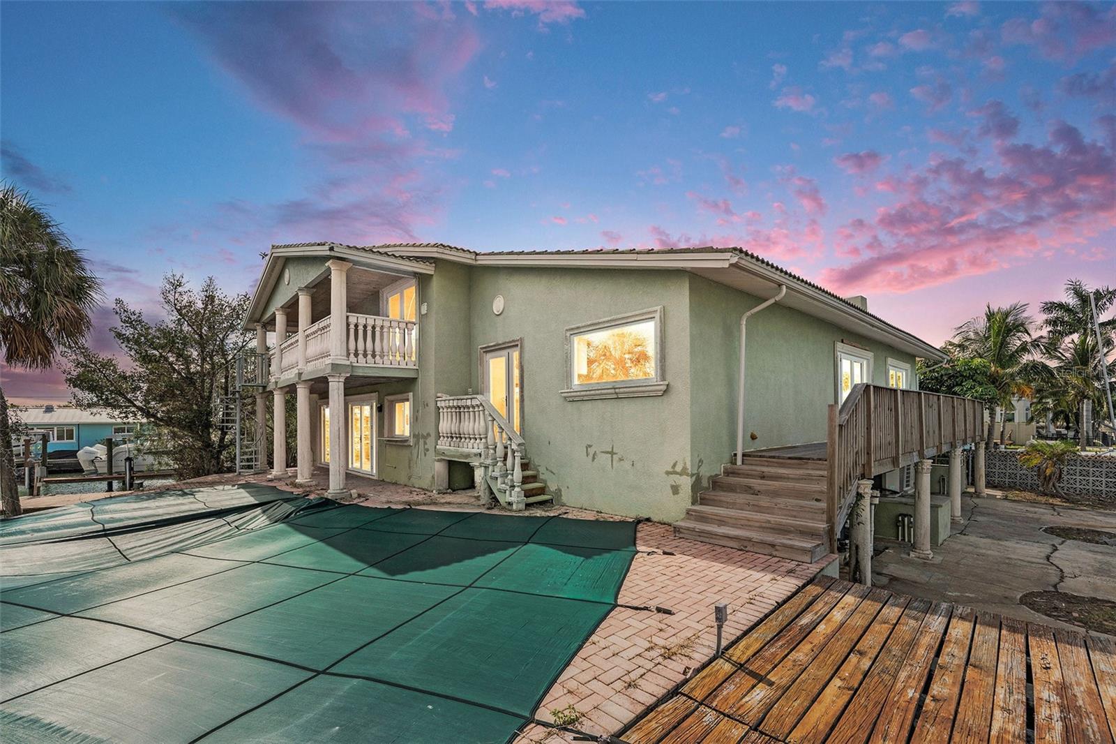 5903 Bimini Way N Property Photo 3