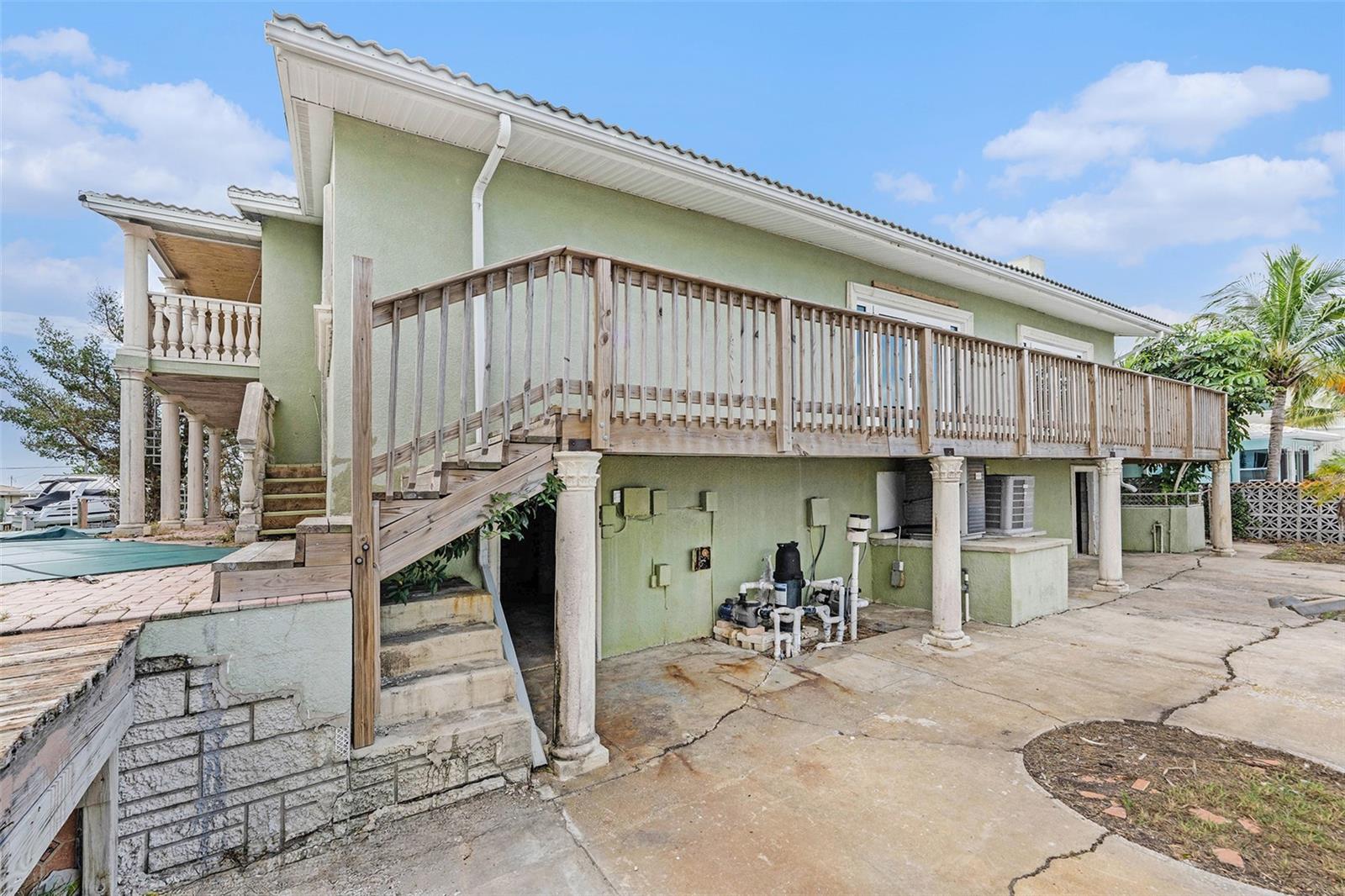 5903 Bimini Way N Property Photo 5