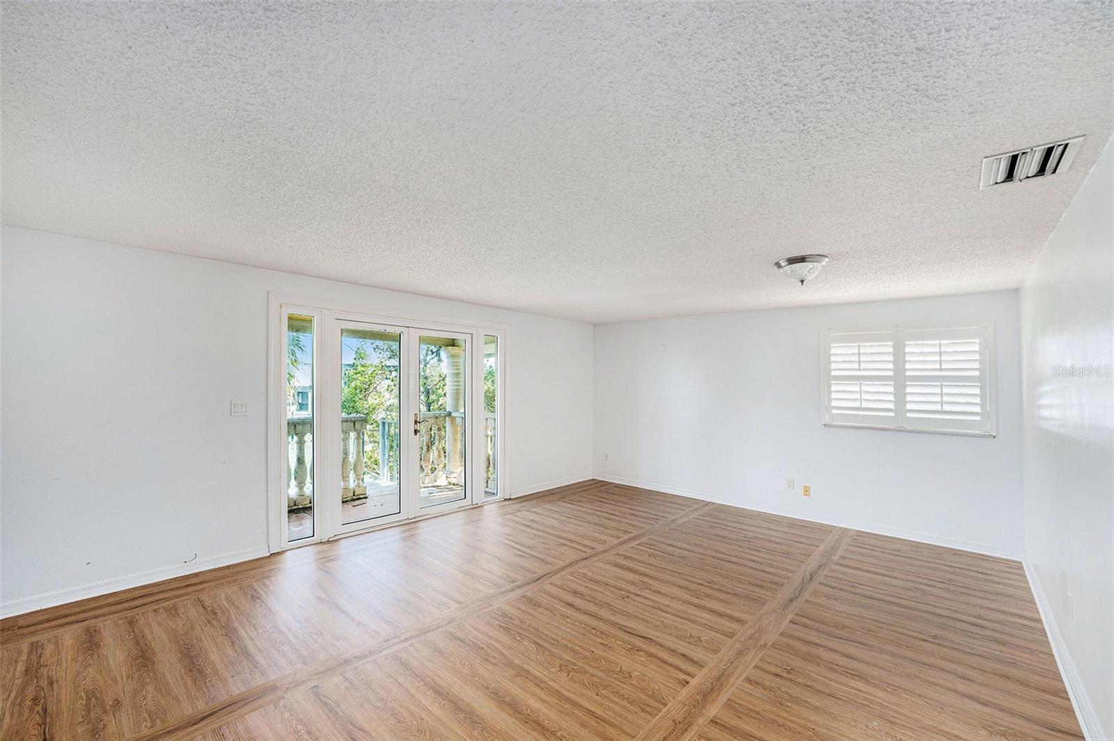 5903 Bimini Way N Property Photo 22