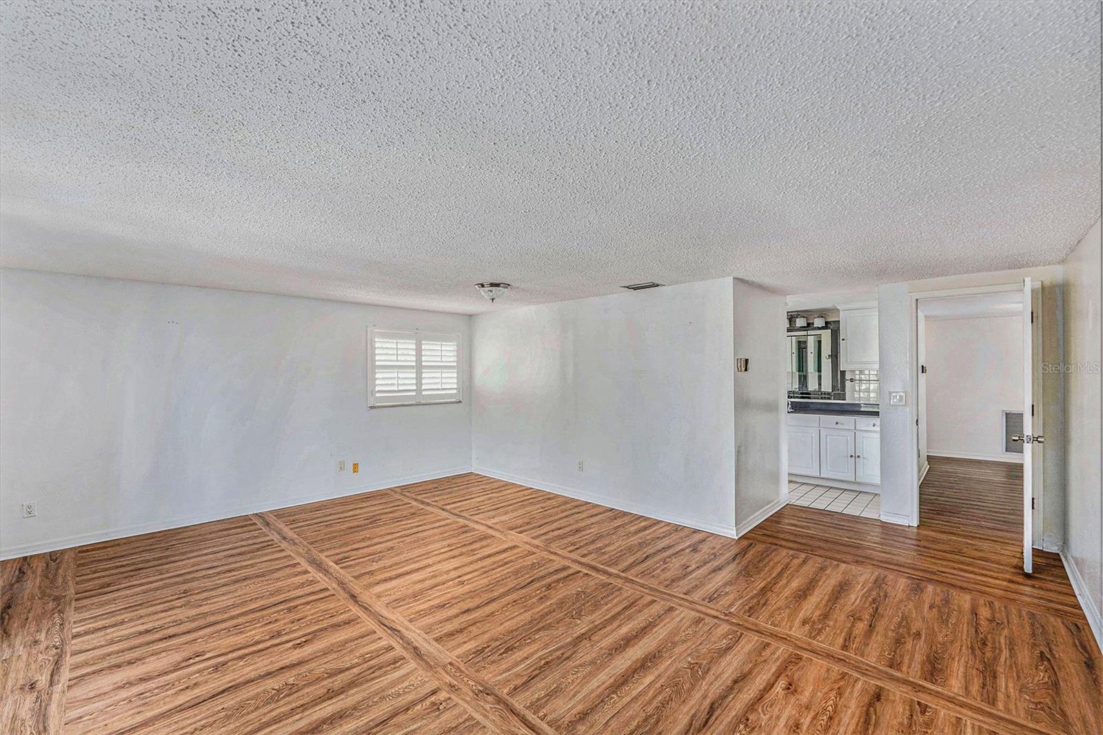 5903 Bimini Way N Property Photo 24