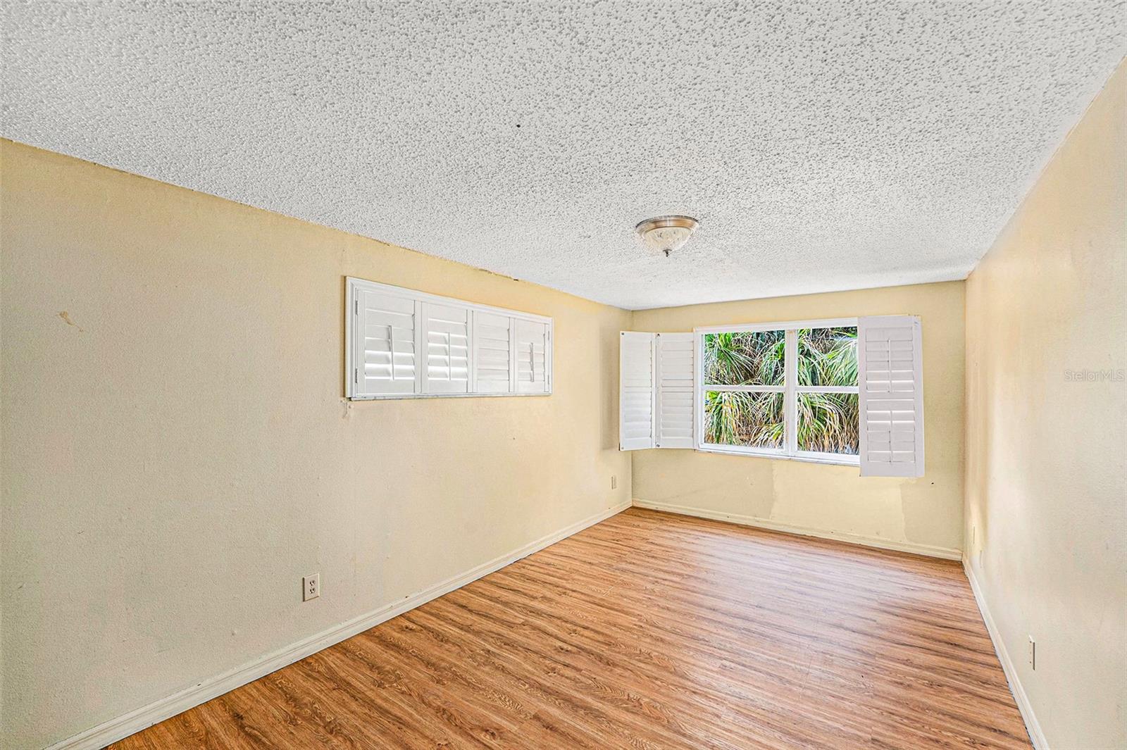5903 Bimini Way N Property Photo 26