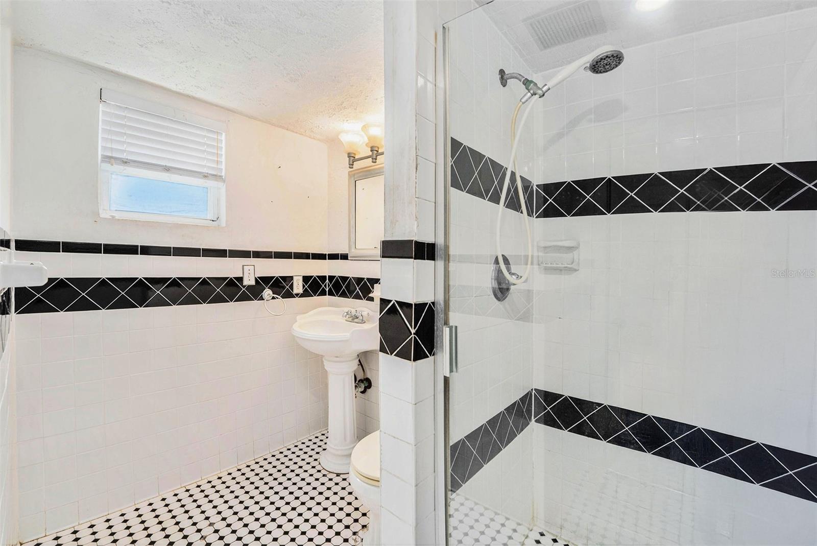 5903 Bimini Way N Property Photo 30