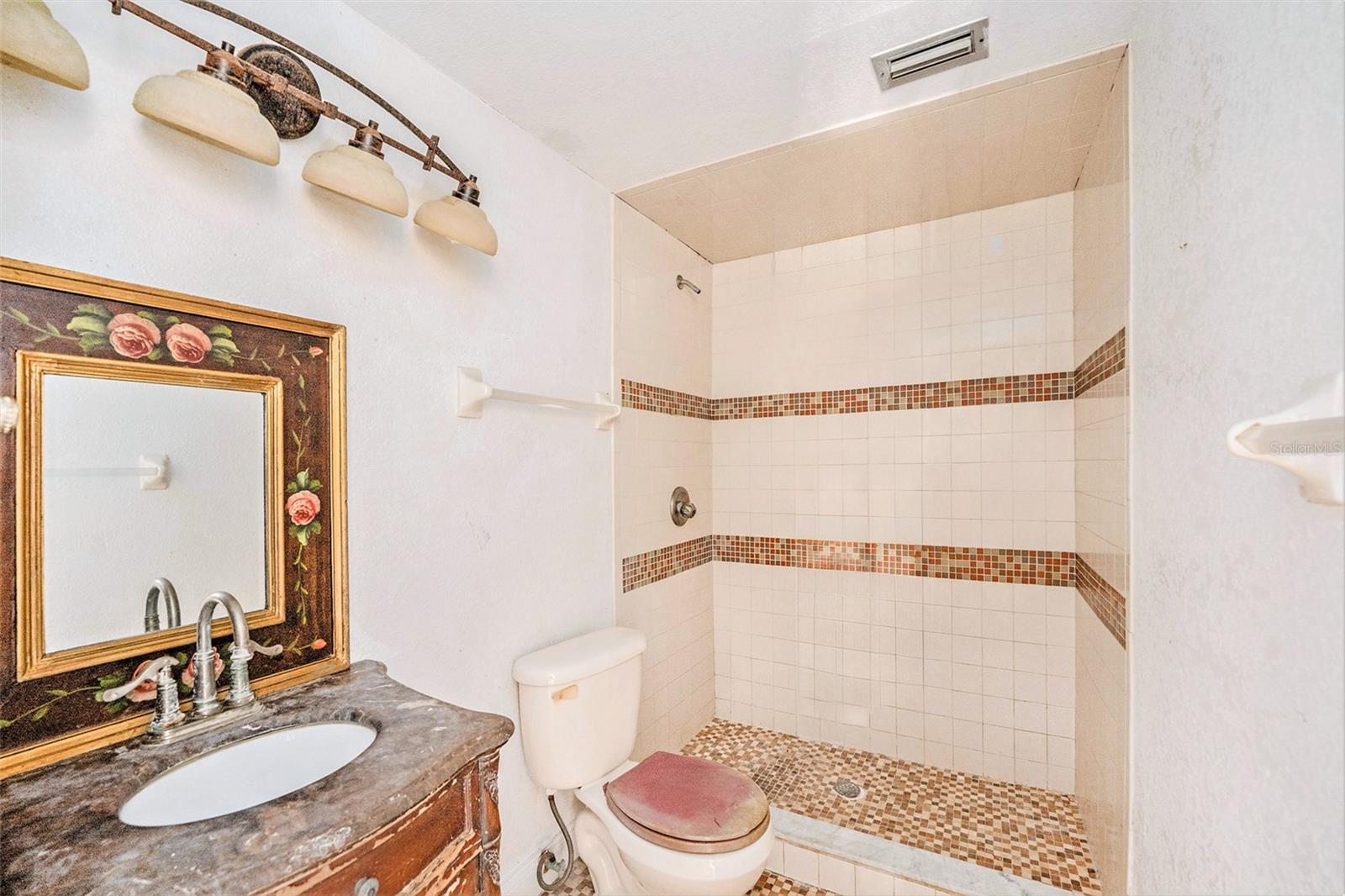 5903 Bimini Way N Property Photo 33