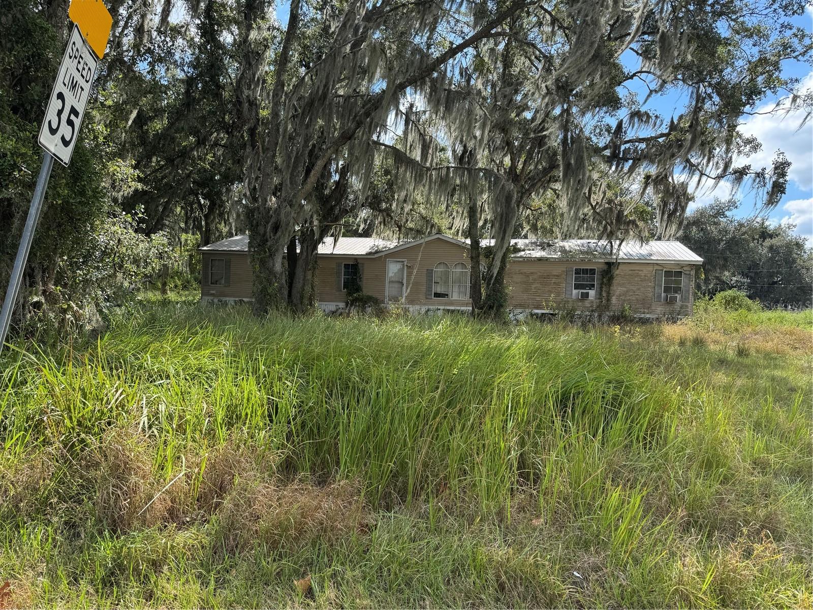 3721 Porter Rd Property Photo 1