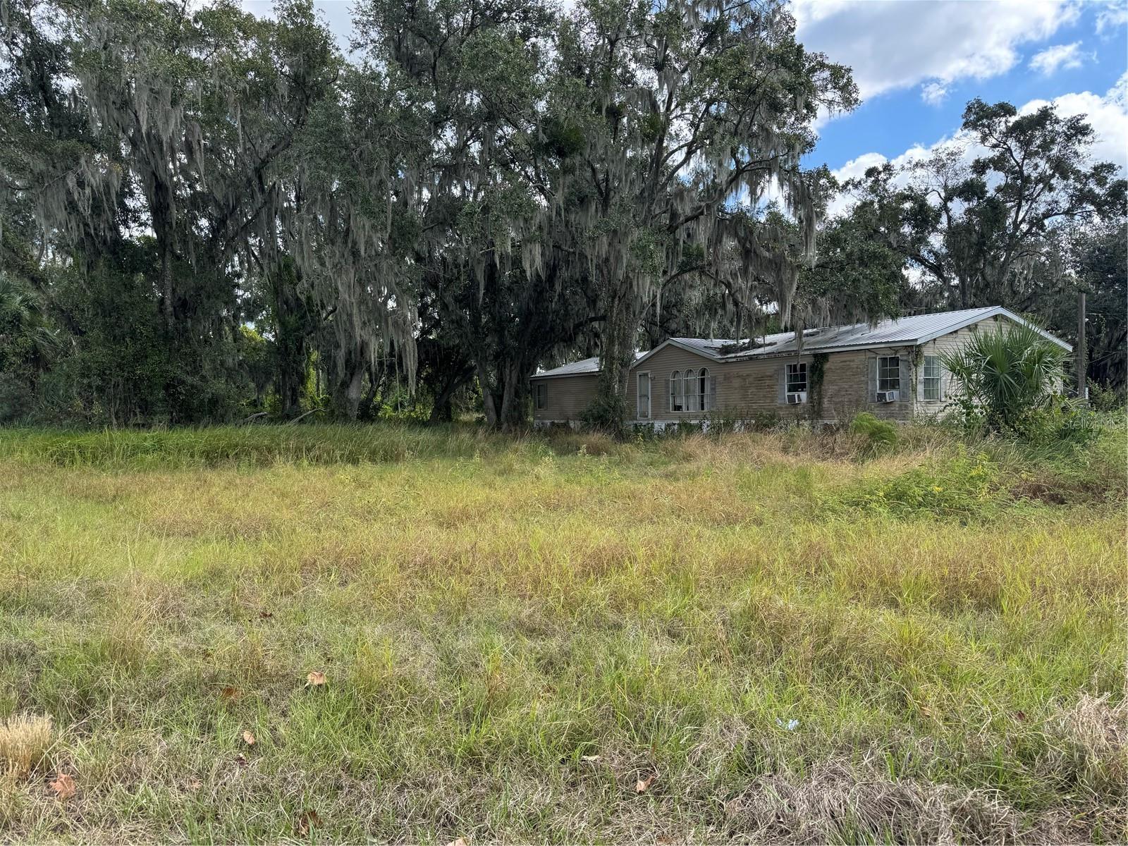 3721 Porter Rd Property Photo 2
