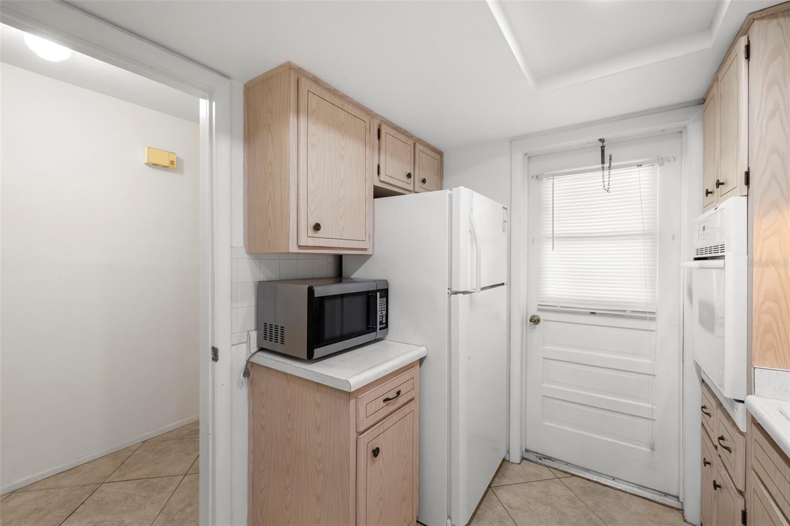 400 Glennes Ln #206 Property Photo 13