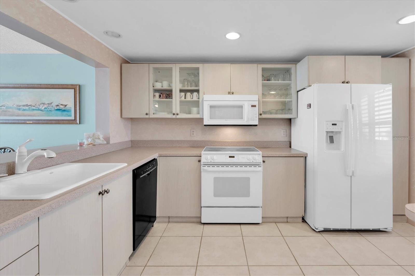 14950 Gulf Blvd #402 Property Photo 8