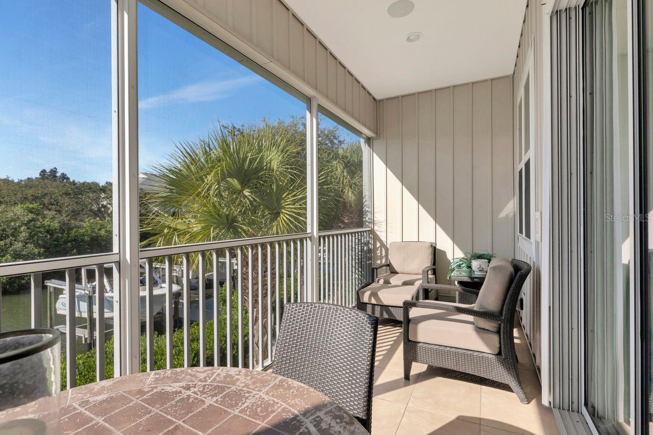 196 Haven Beach Dr Property Photo 24