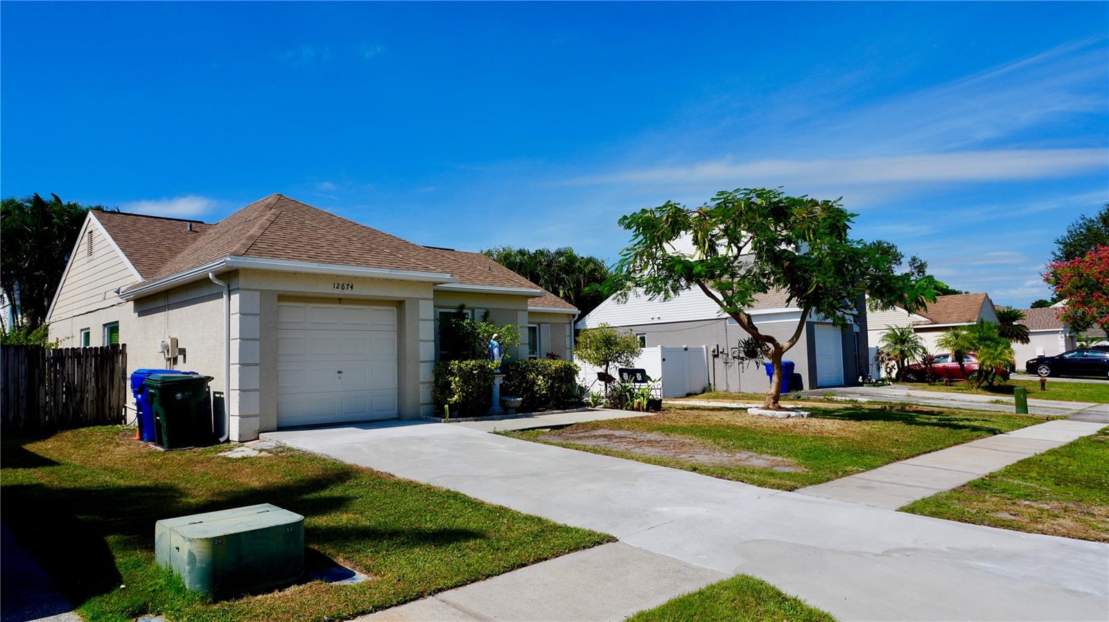 12674 Gorda Cir E Property Photo 2