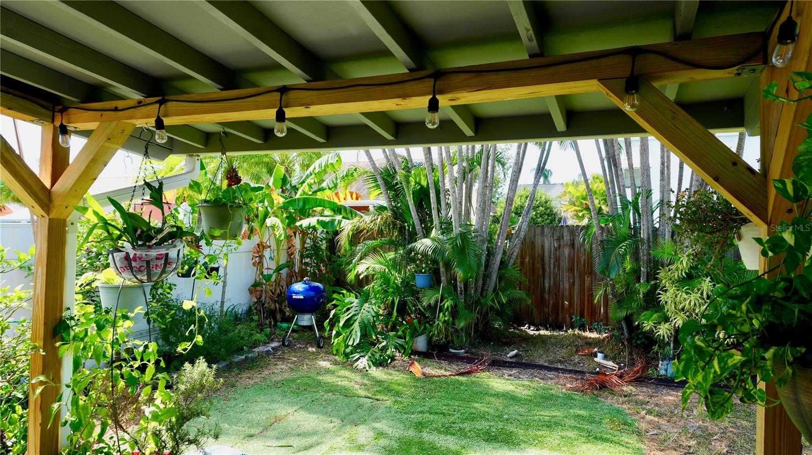 12674 Gorda Cir E Property Photo 40