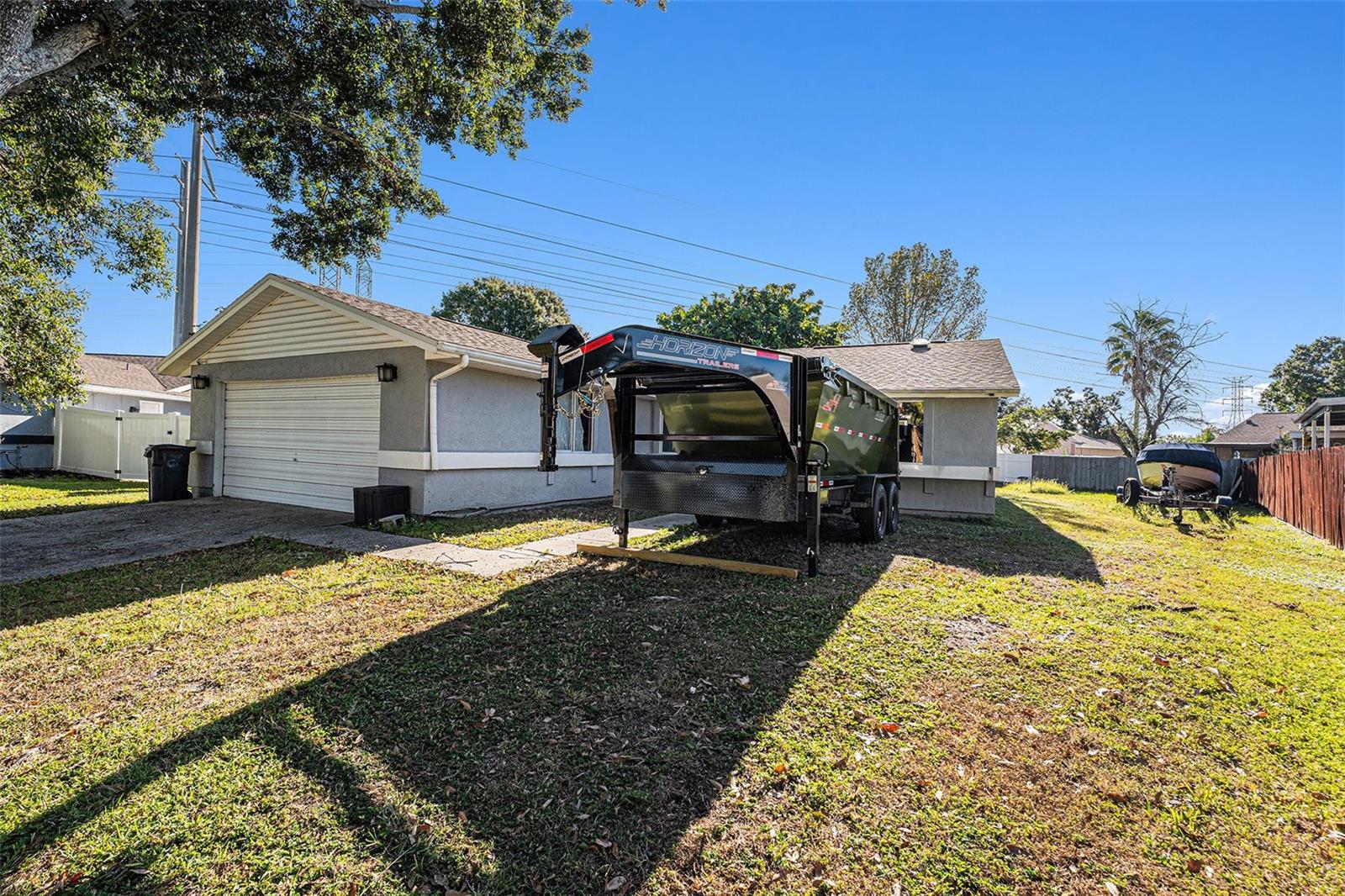 645 Timber Bay Cir E Property Photo 2