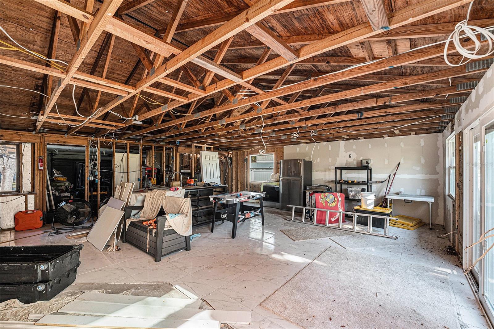 645 Timber Bay Cir E Property Photo 7