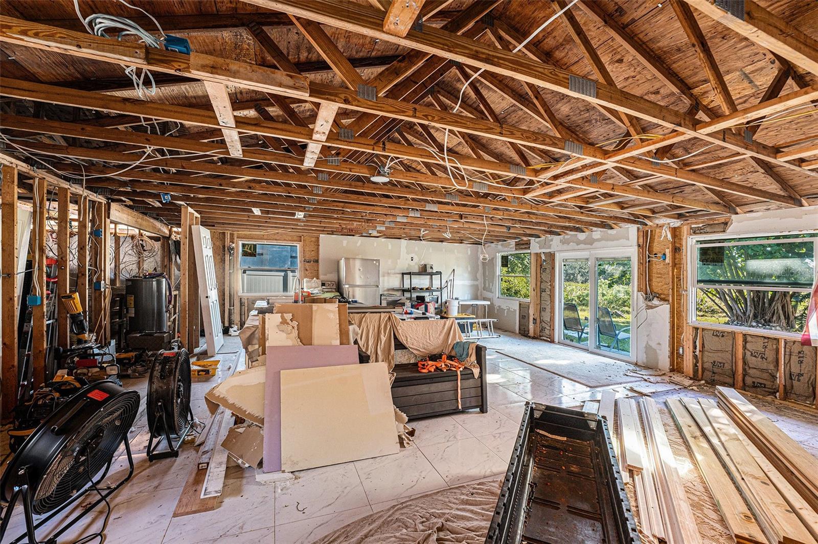 645 Timber Bay Cir E Property Photo 8