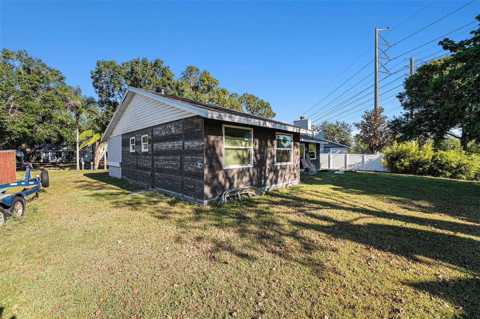 645 Timber Bay Cir E Property Photo 27